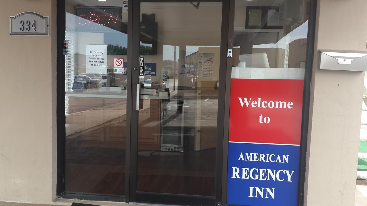 American Regency Inn Williams Exterior photo