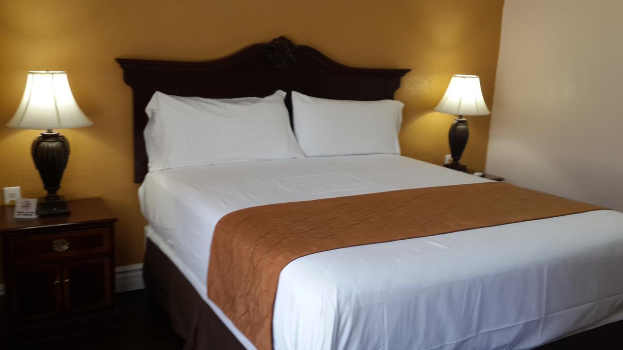American Regency Inn Williams Exterior photo